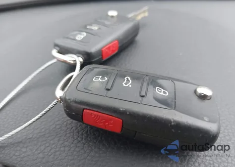 2015 Volkswagen Passat 1.8T Wolfsburg Edition из США, поврежденный, VIN 1VWAS7A33FC019839